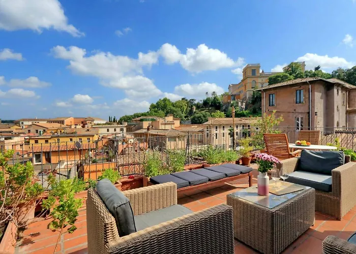 Trastevere Penthouse Amazing Terrace Apartment